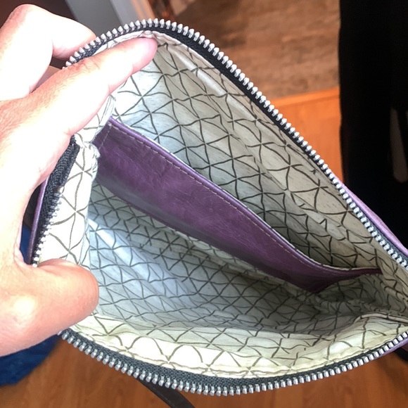 Purple real leather purse - Picture 2 of 4